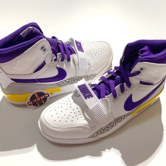 💜Air Jordan Legacy 312 L.A Lakers Men's size 12💛 - Picture 2 of 8